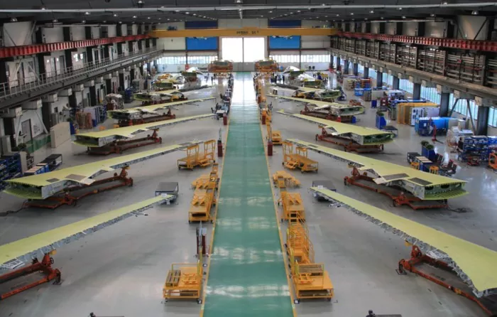 Strutture d'acciaio Fabricazione di l'Aviò Atelier Custruzzione