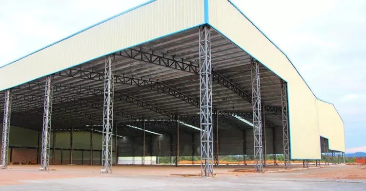 Magazzinu di Truss Steel